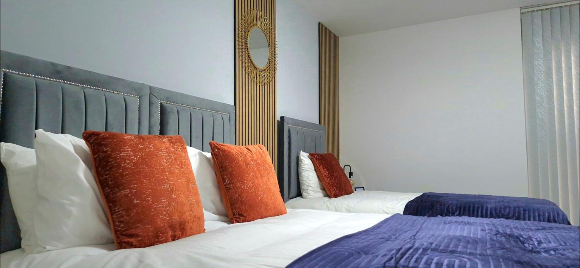 New Street - Bullring Suite, Free Netflix - Free Secured Parking- Sleeps 5 Birmingham Exterior photo